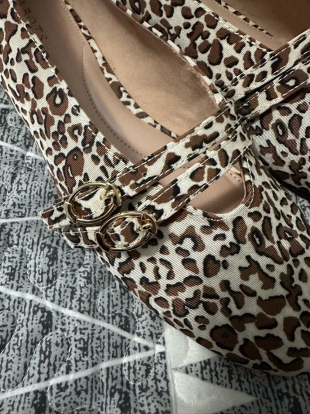 Talbots Vera Leopard Print Mary Jane Flats Gold Buckle Sz 7.5 Quiet Luxury NWOT - Picture 8 of 13